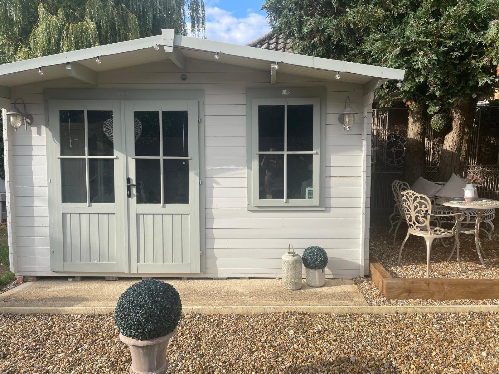 Exterior of the private counselling cabin